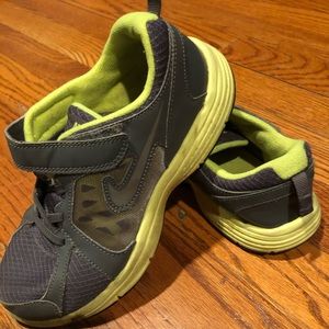 boys lime green sneakers